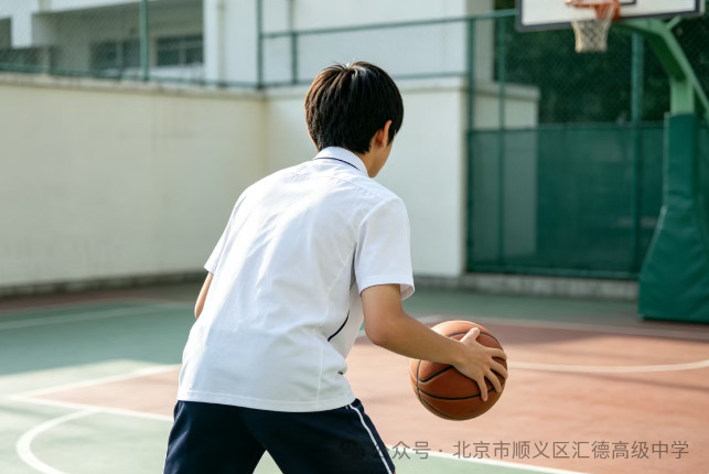 暑期夏令营 | 努力与成长，这个暑假他们在闪闪发光